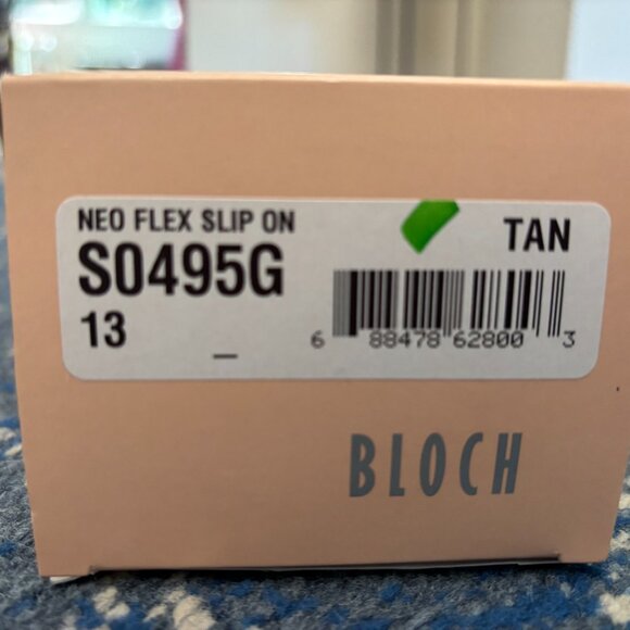 BLOCH tan jazz shoes, size 13 - Picture 4 of 4
